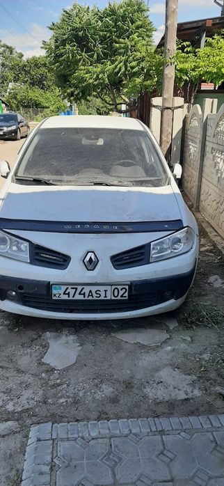 Запчасти на рено меган 2