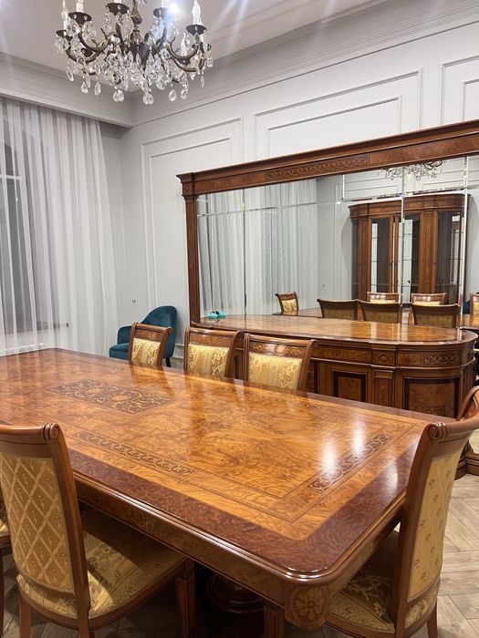 Продам  мебель или отдельно стулья со столом