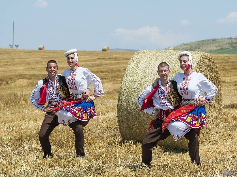 ,,Физиев бенд" и Танцова формация ,,Анимация"