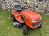Tractoras gazon Husqvarna