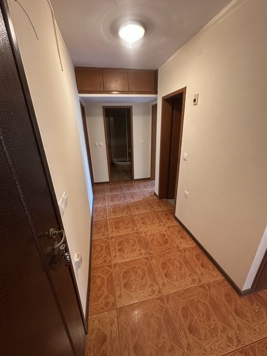 Продава се Тристаен апартамент в Варна, Централна поща - 101 кв.м за 3763 €/кв.м - Снимка #6
