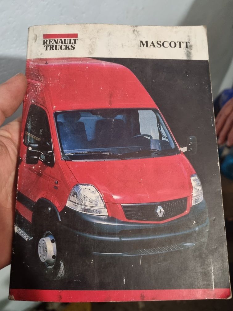 Piese noi și sh Renault mascott mascot truks motor 3000cc nissan 160 d