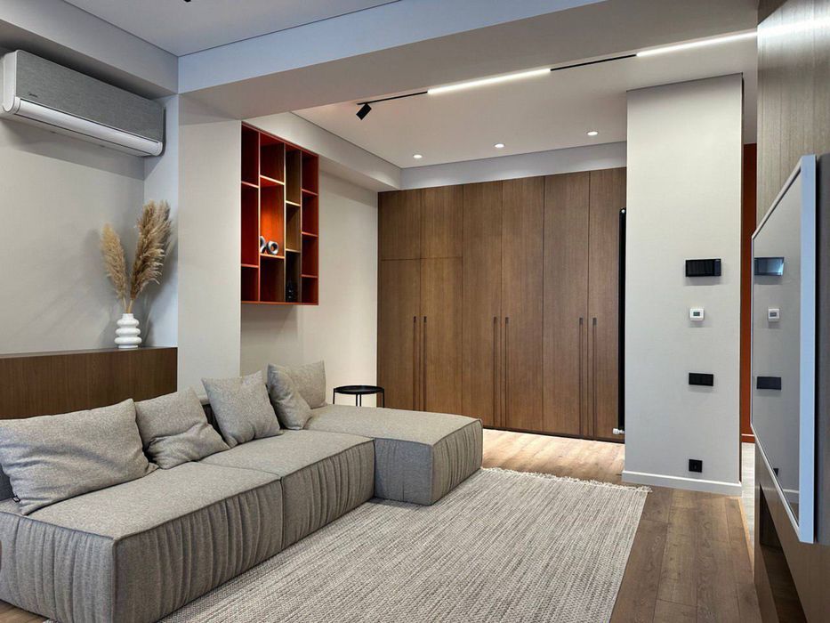 Жк Nrg oybek! Сдается 2х-ком квартира! В элит комплексе!