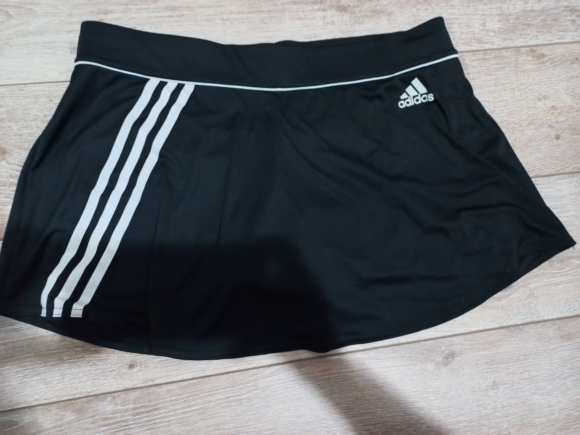 Fusta pantaloni adidas marimea L