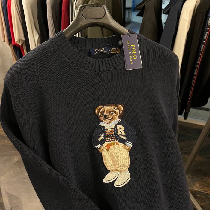 Мъжки пуловер с бродерия мече Polo