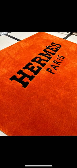 Ръчно правен килим