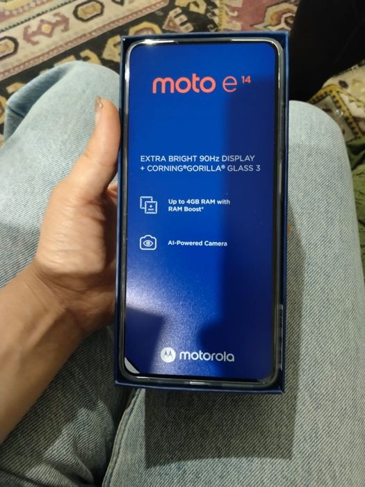 Смартфон Телефон Motorola e14
