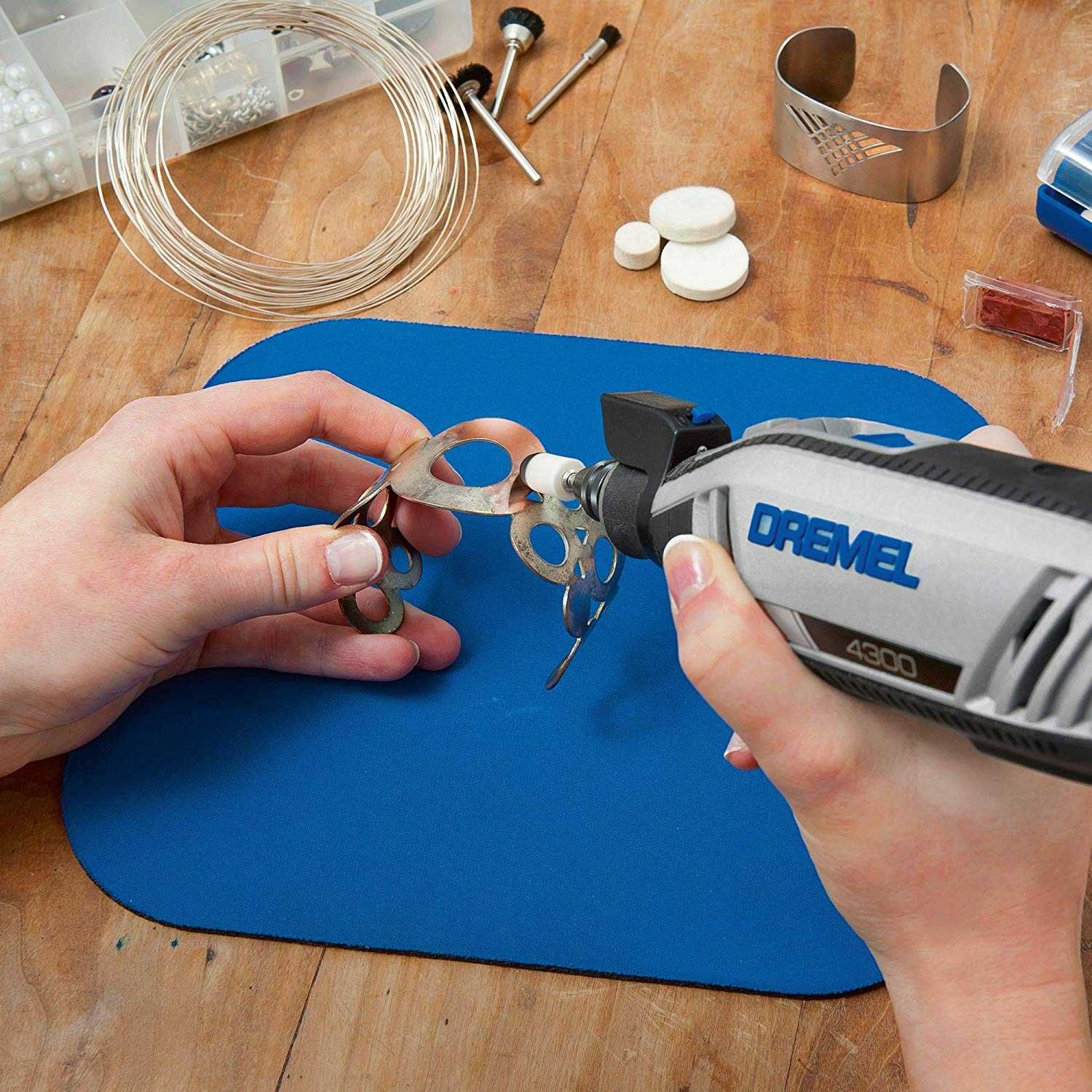 DREMEL 684-комплект консумативи за почистване и полиране