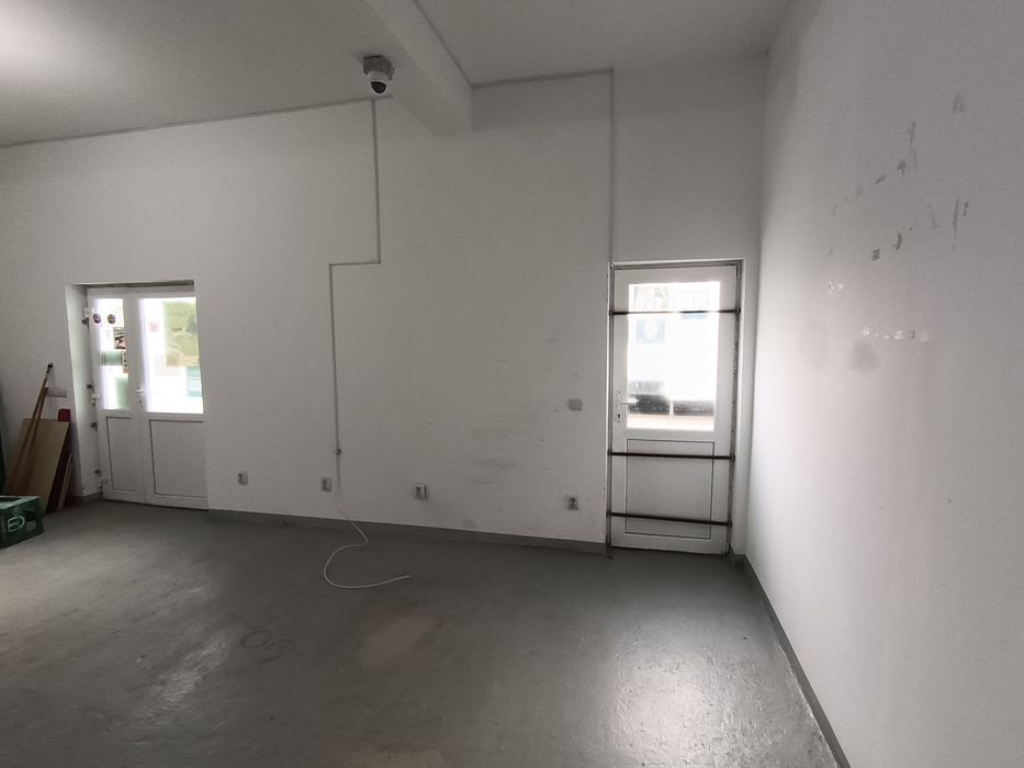 Spatiu de inchiriat 90m