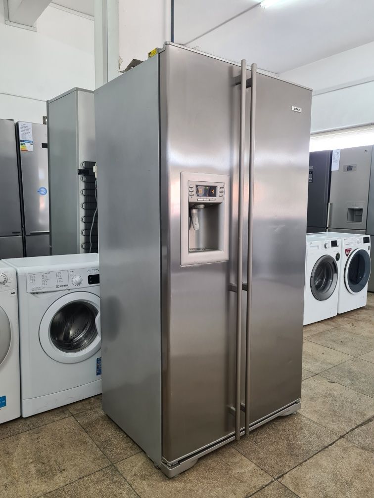 Frigider Beko Side by Side