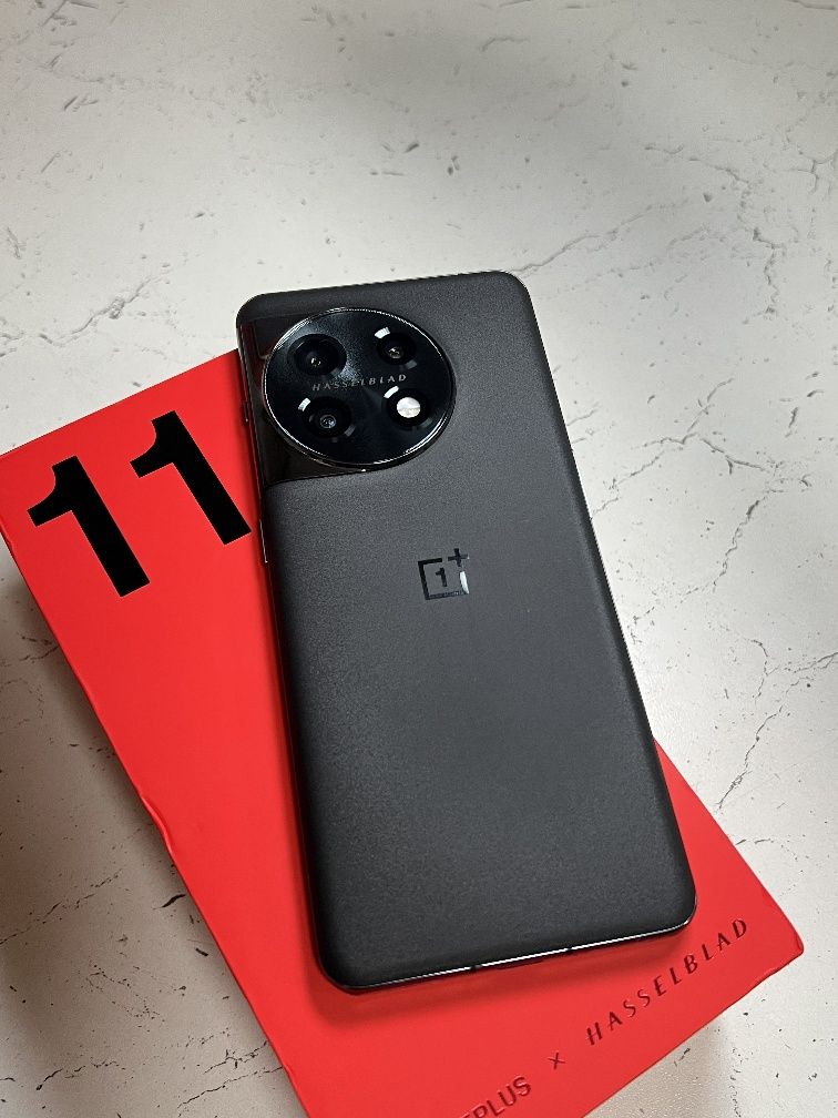 OnePlus 11 256Gb Black Global