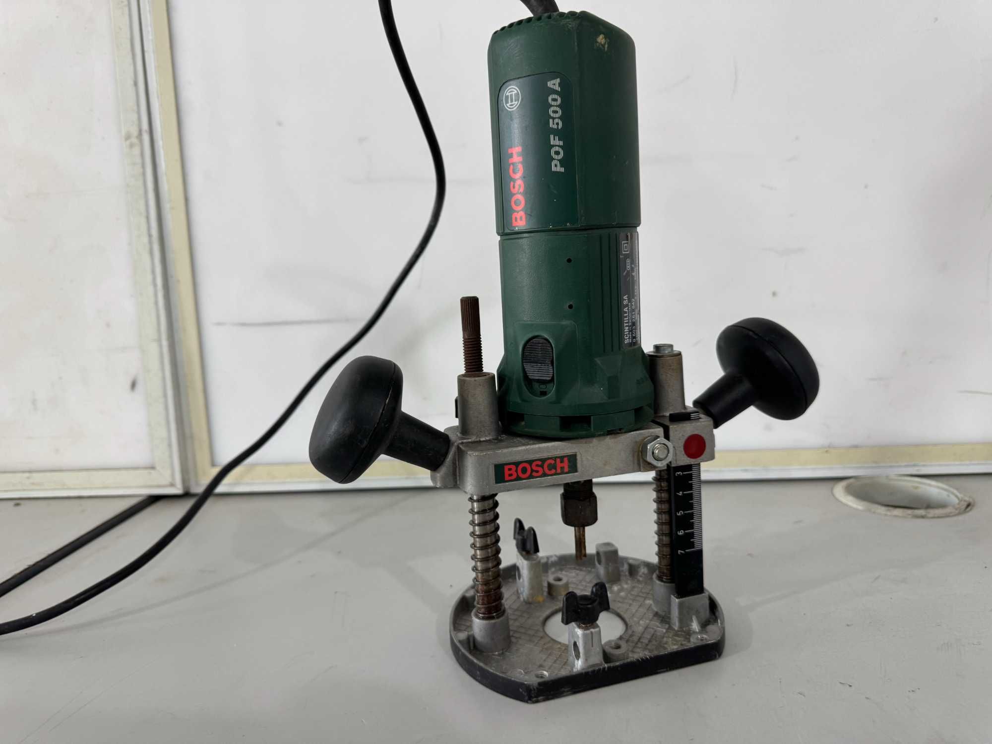 Оберфреза - Bosch POF500 A / 500 W / 6мм
