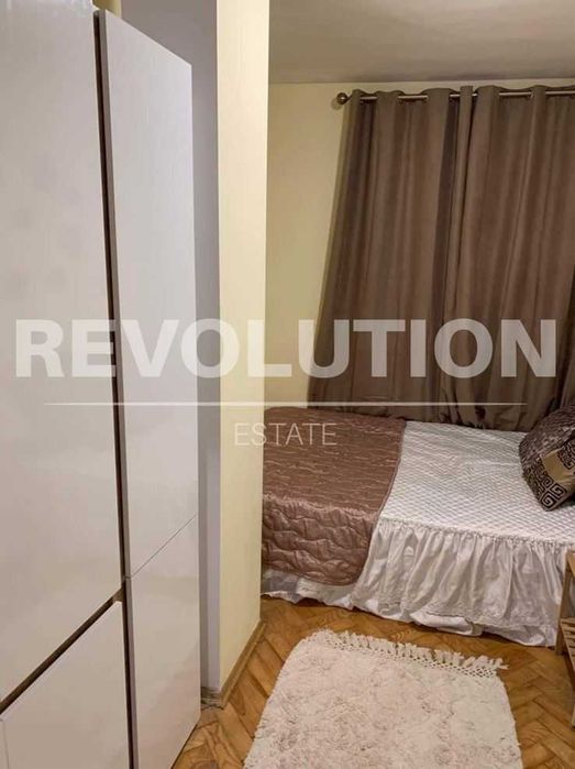 Двустаен апартамент до Катедралата