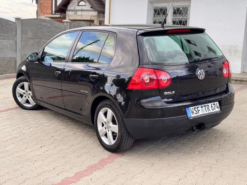 Volkswagen Golf 5/1.9 TDI/105CP/ 2008 luna a6a/DSG/ United/