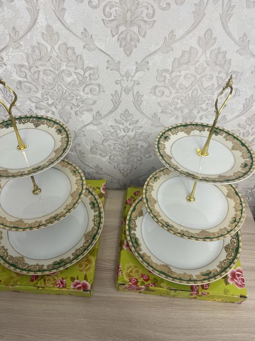 Этадерки конфетницы