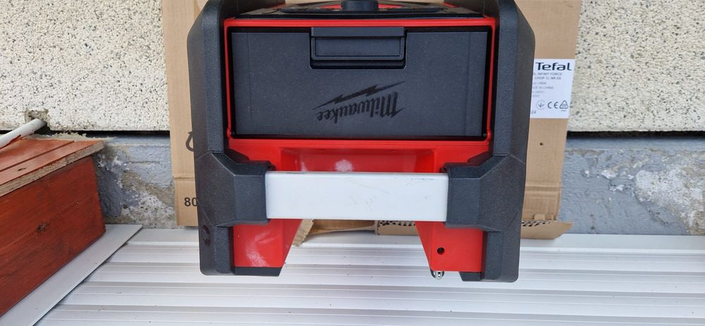 Milwaukee radio de șantier