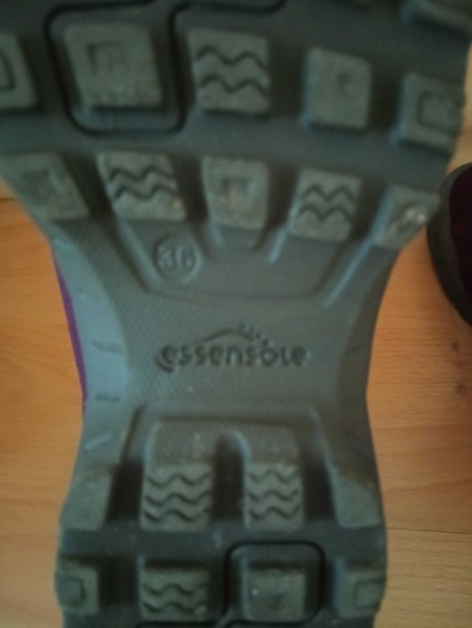 Непромокаеми Нови Ботуши/ Апрески р-р 36