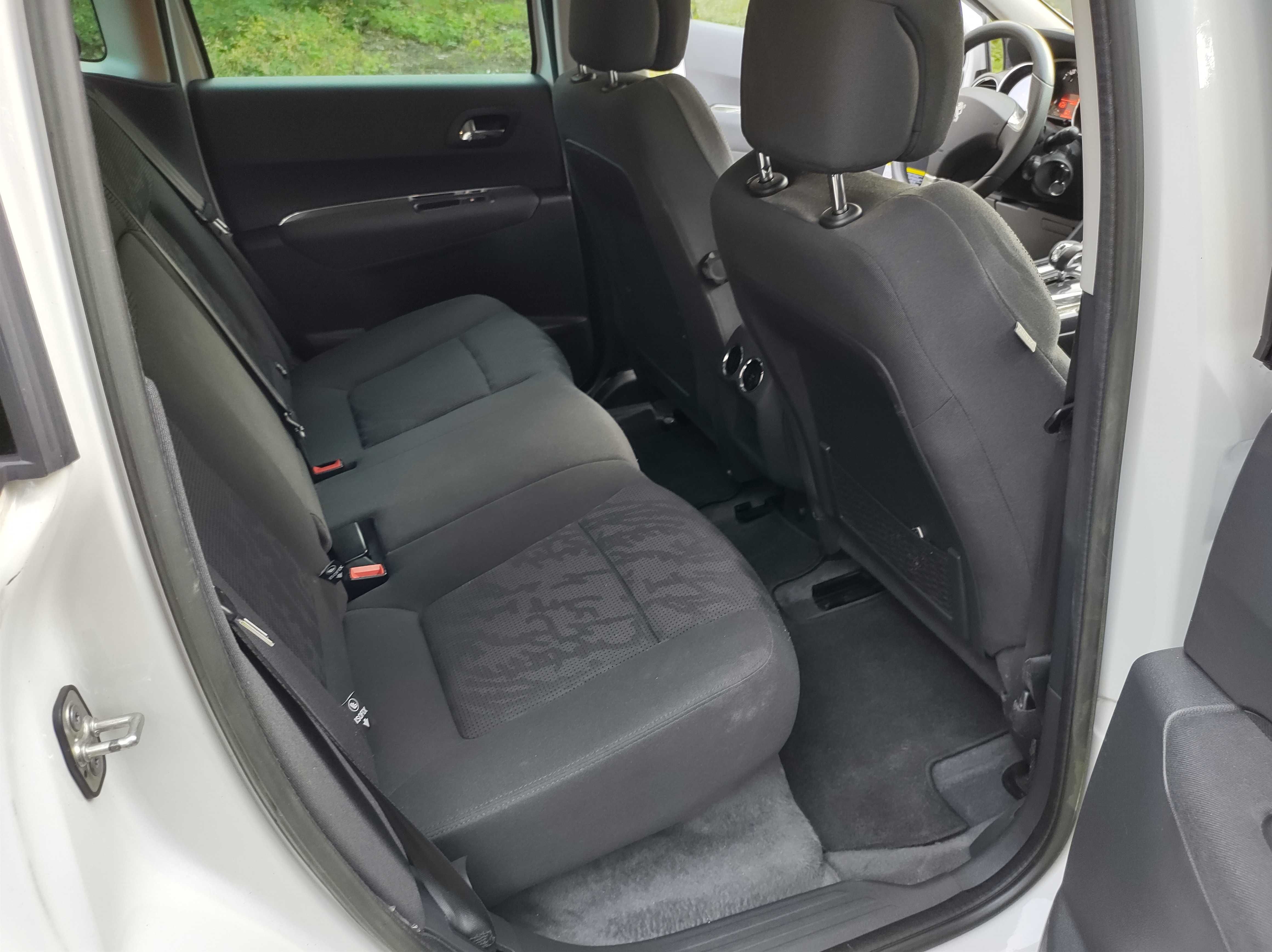 Peugeot 3008 HYBRID 4