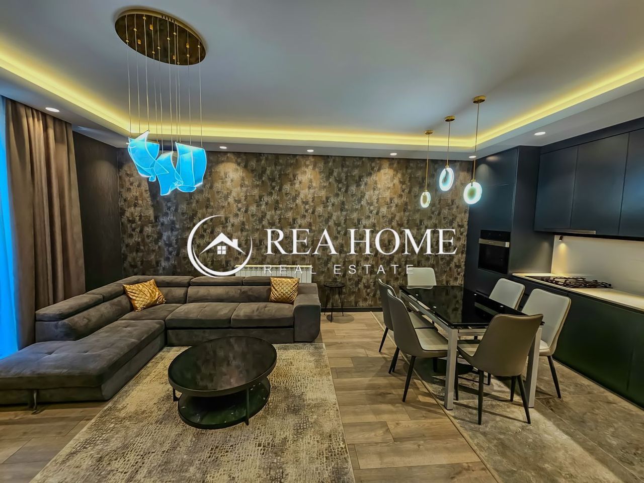 Дава се под наем Тристаен апартамент в София, Бъкстон - 110 кв.м за 1099 € - Снимка #1