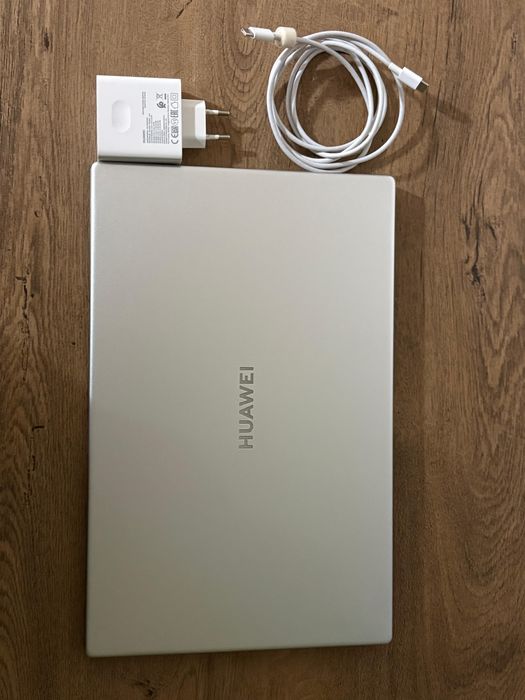 Laptop Huawei-I3 10th Gen