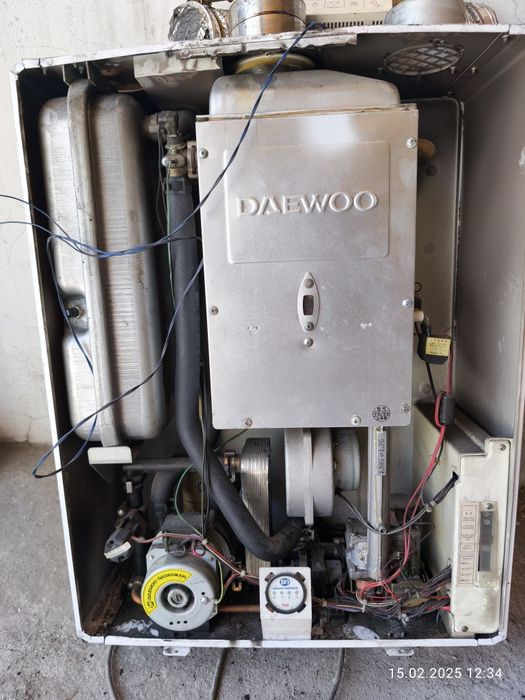 Продам котёл отопления и горячей воды. Daewoo dgb 130