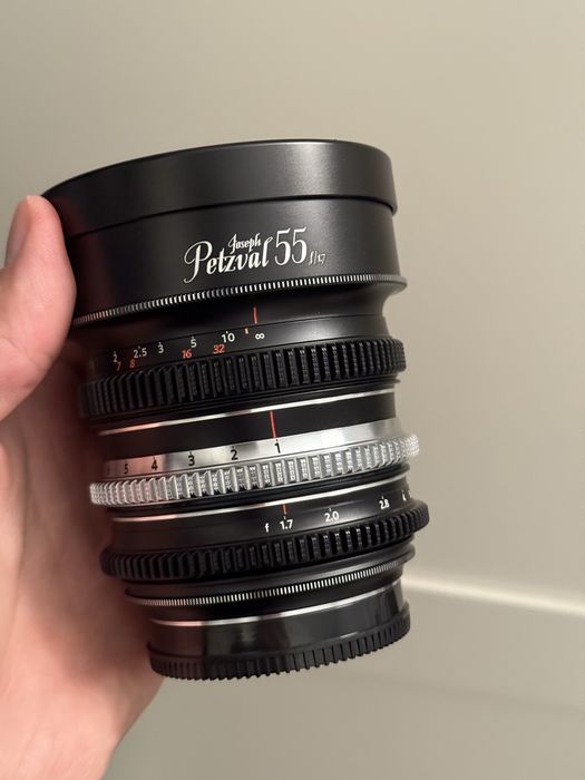 Inchiriere Petzval 55mm si 80.5mm Sony E Swirly Bokeh Control Art Lens