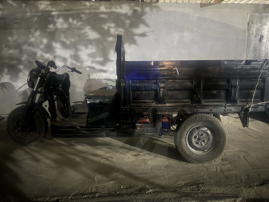 Электромуравей на ходу!