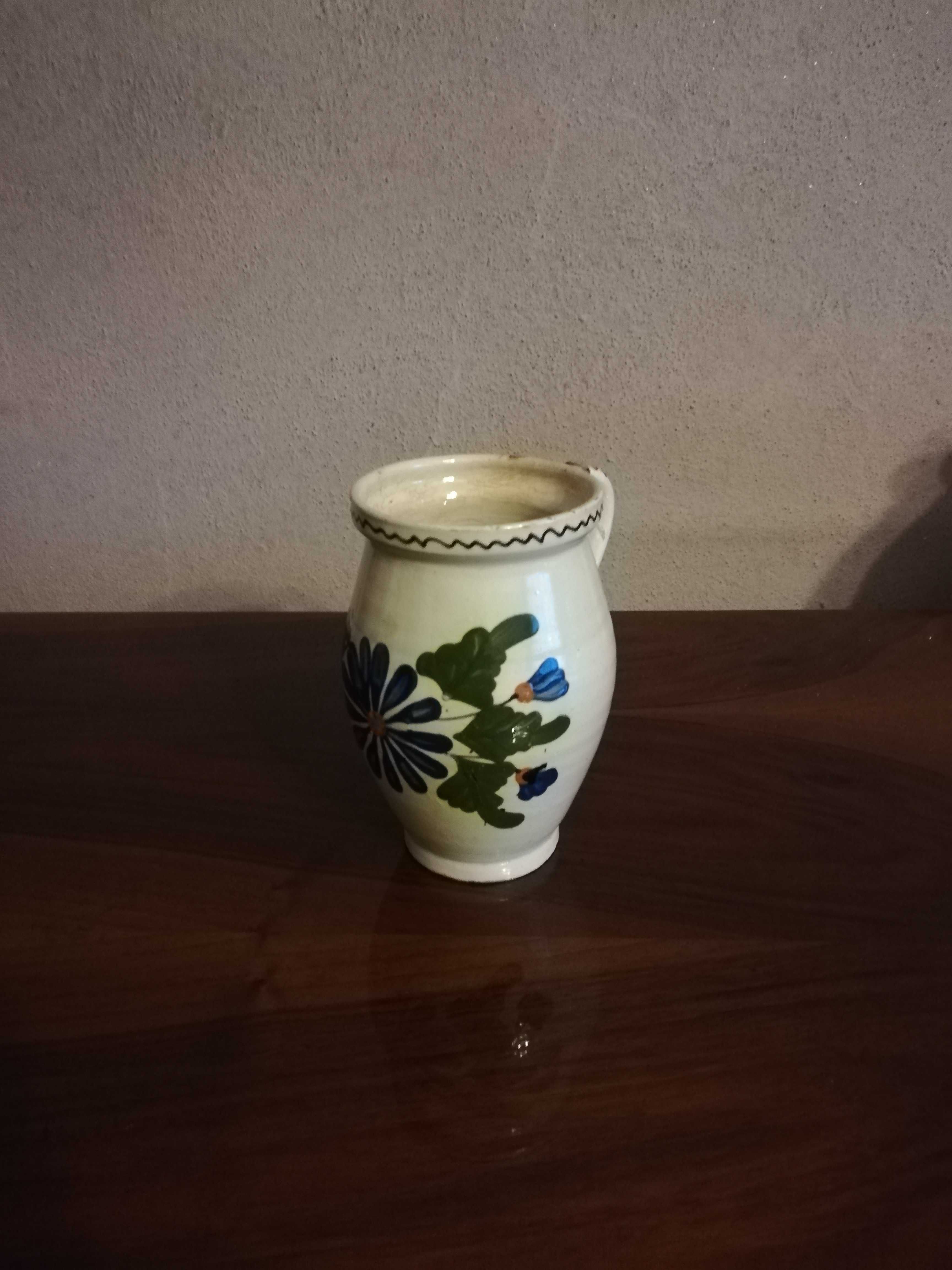 Ceramica veche - diferite cancee