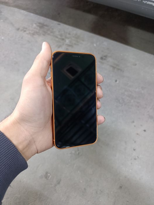 Iphone xr 17pro korpusda