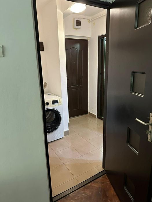 Închiriere garsoniera