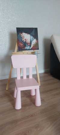 Детский стульчик бледно-розовый