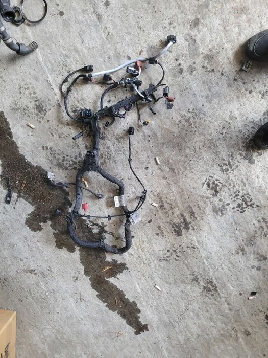 Instalatie electrica motor Vw 1.6 2.0 tdi CRL DCX 04L972627EA