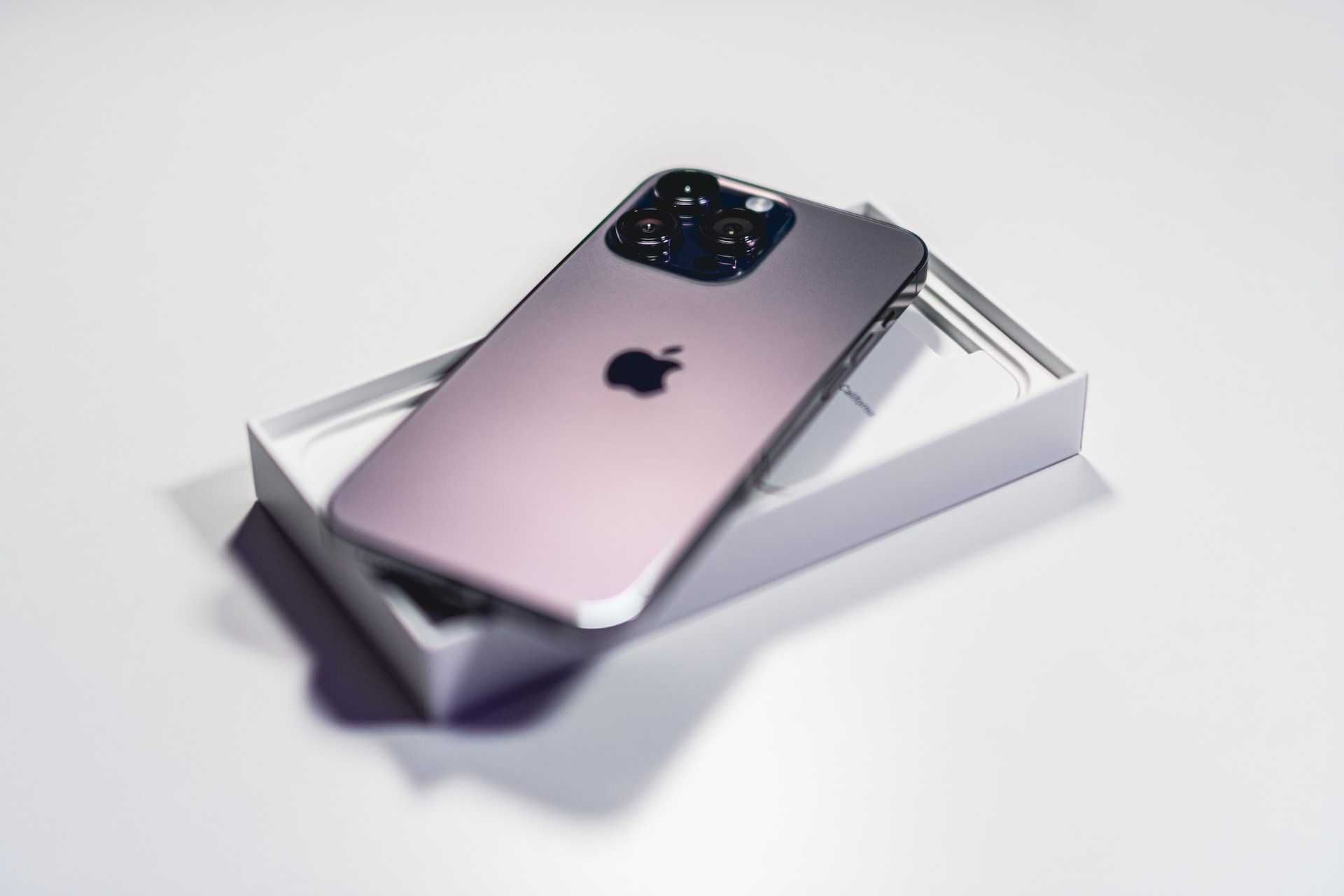 Физически дуал нано сим Apple iPhone 15 Pro (Max) 5G