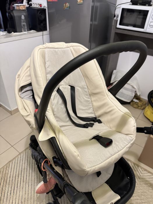 Carucior 3 in 1 (scoica,landou,sport) crem