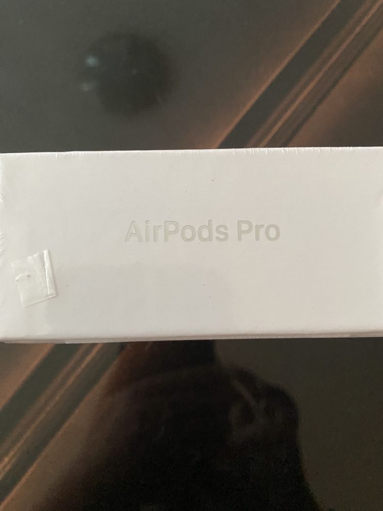 НОВИ! Apple Airpods Pro 2nd Gen безжични слушалки