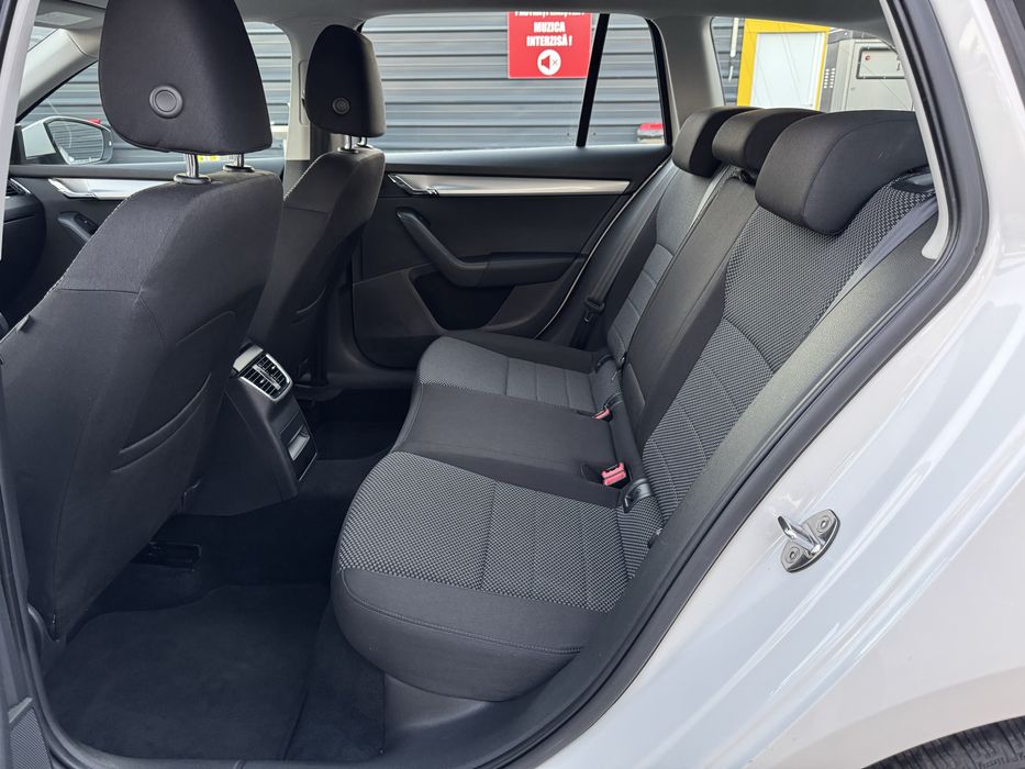 SKODA OCTAVIA 1.6 TDI, 105 cp, 239000 km