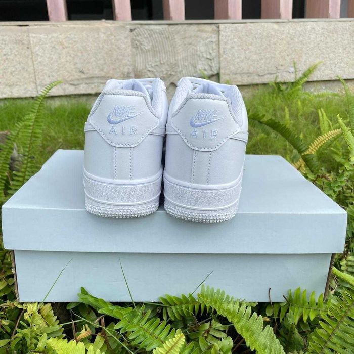 Nike Air Force 1 White Low