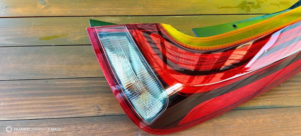 Десен LED стоп за Kia Soul 2020+ / Киа Соул след 2020 г.