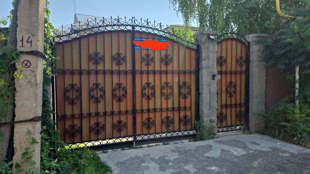 Ворота с калиткой метал.крепкие