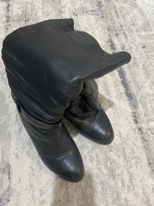 Продам зимние сапоги до колена