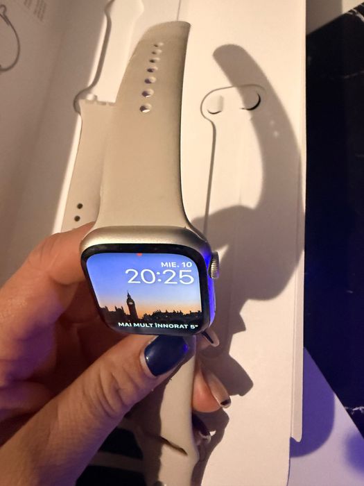 Vând ceas cu n stare foarte bună