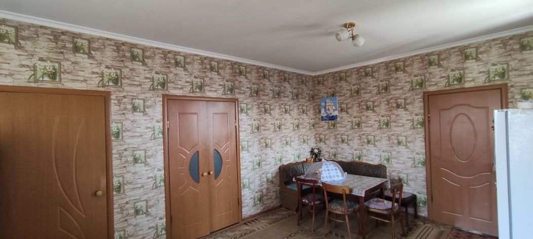 Дом  массив  Арай