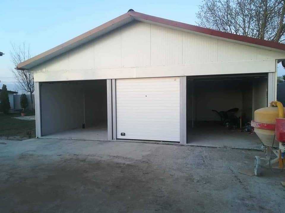 Container tip garaj cu structura metalică din panou izolat  10x7m