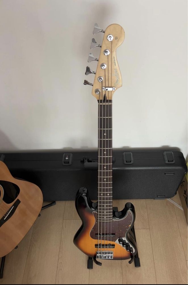 Fender Jazz Bass made in Mexico (Deluxe Series V)