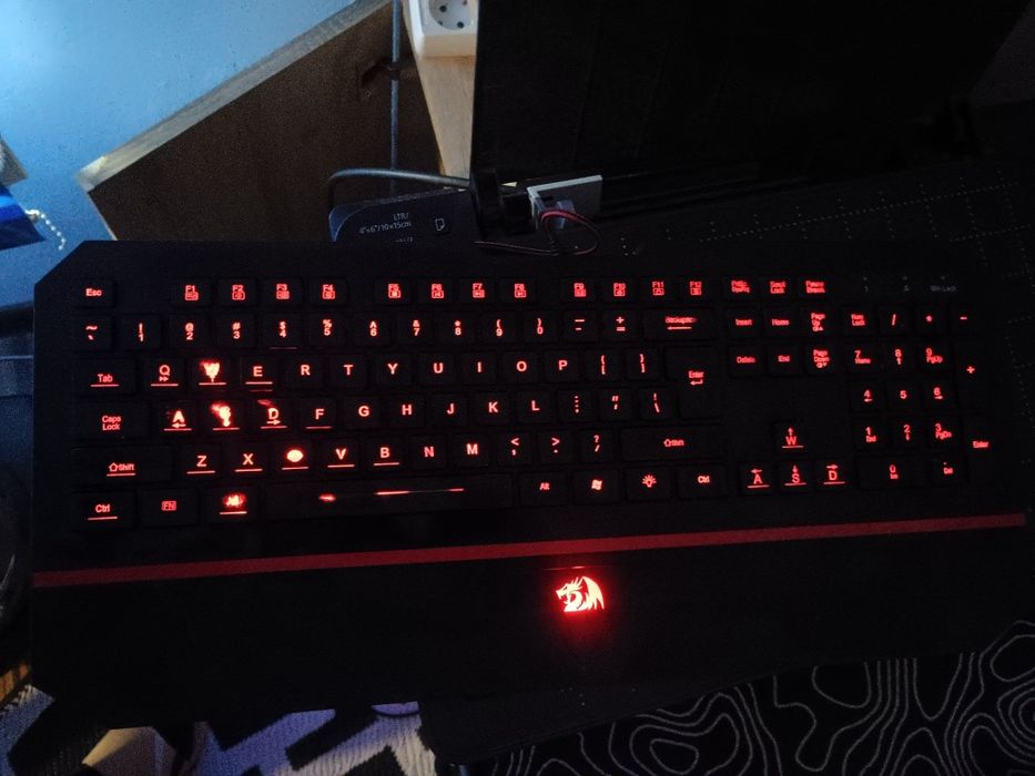 Tastatură redragon