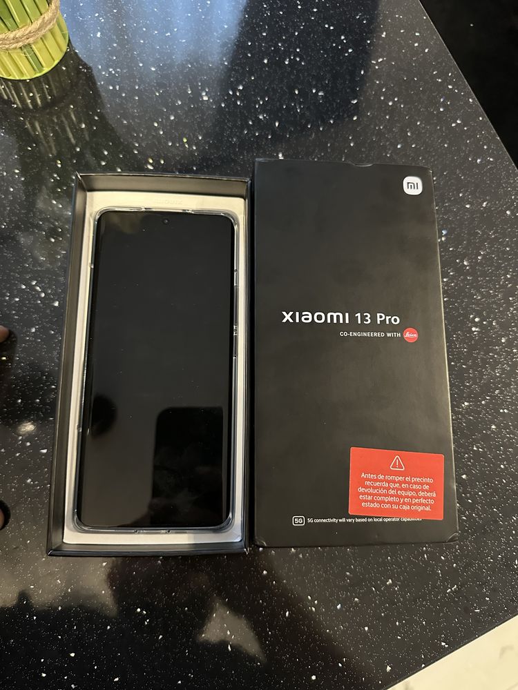 Xiaomi 13 Pro Ceramic Black 256GB Nou Nefolosit