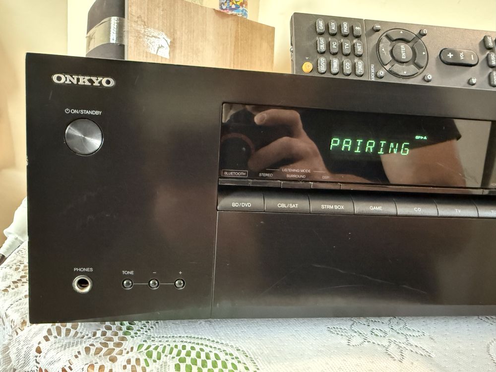 Onkyo HT-R395 Bluetooth