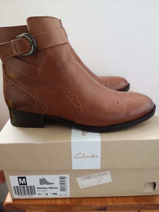 Ghete Clarks, mărimea 36, o singura purtare