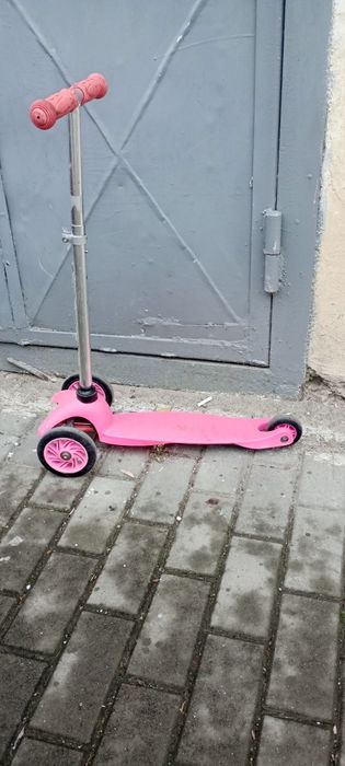 Vând triciclete / biciclete copii