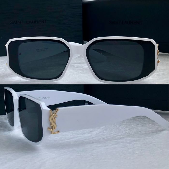 Дамски слънчеви очила правоъгълни 2 цвята черни бели